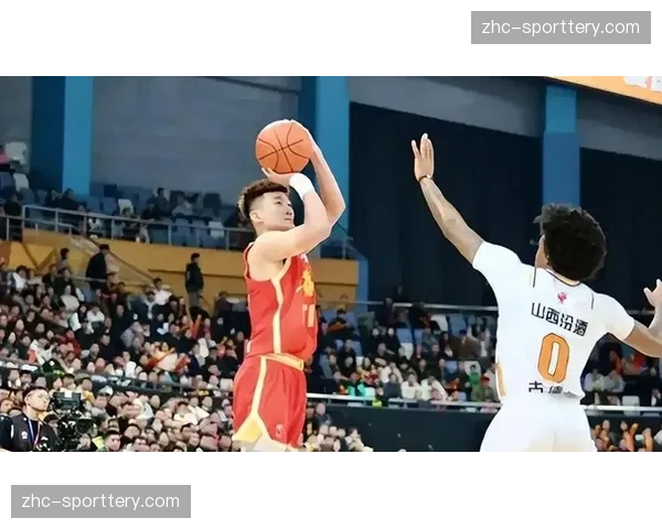 孙铭徽骨折伤缺常规赛 广厦后场组织核心缺阵影响战术体系